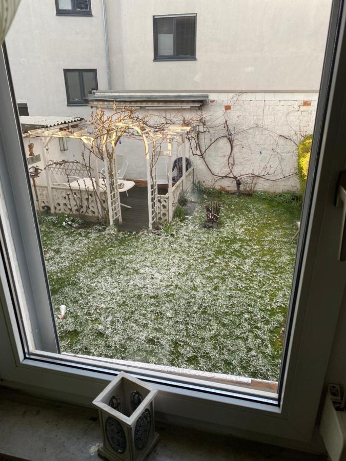 Unterkunft Bei Mota Baunatal Eksteriør bilde